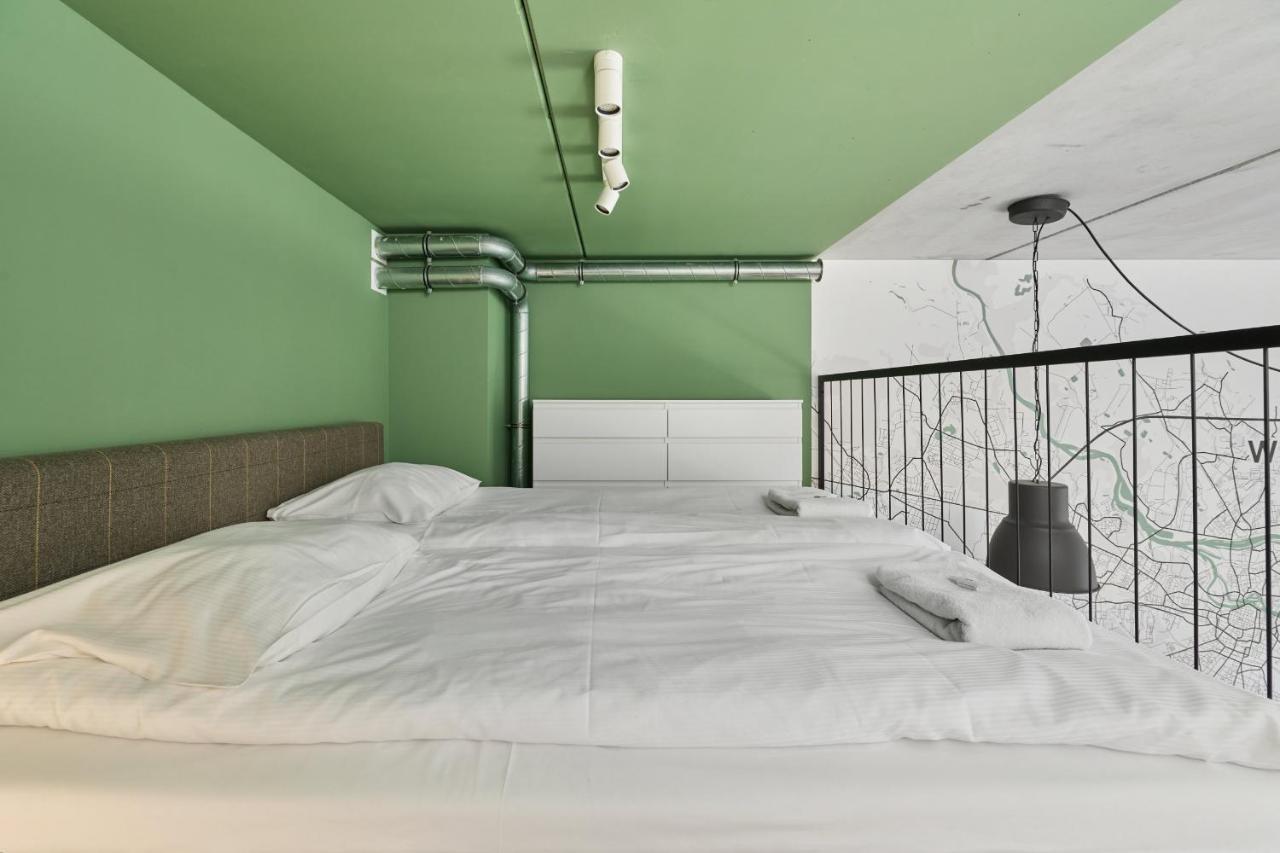 Mezzanine Studio Apartments Zarembowicza Wroclaw Airport By Renters Екстериор снимка