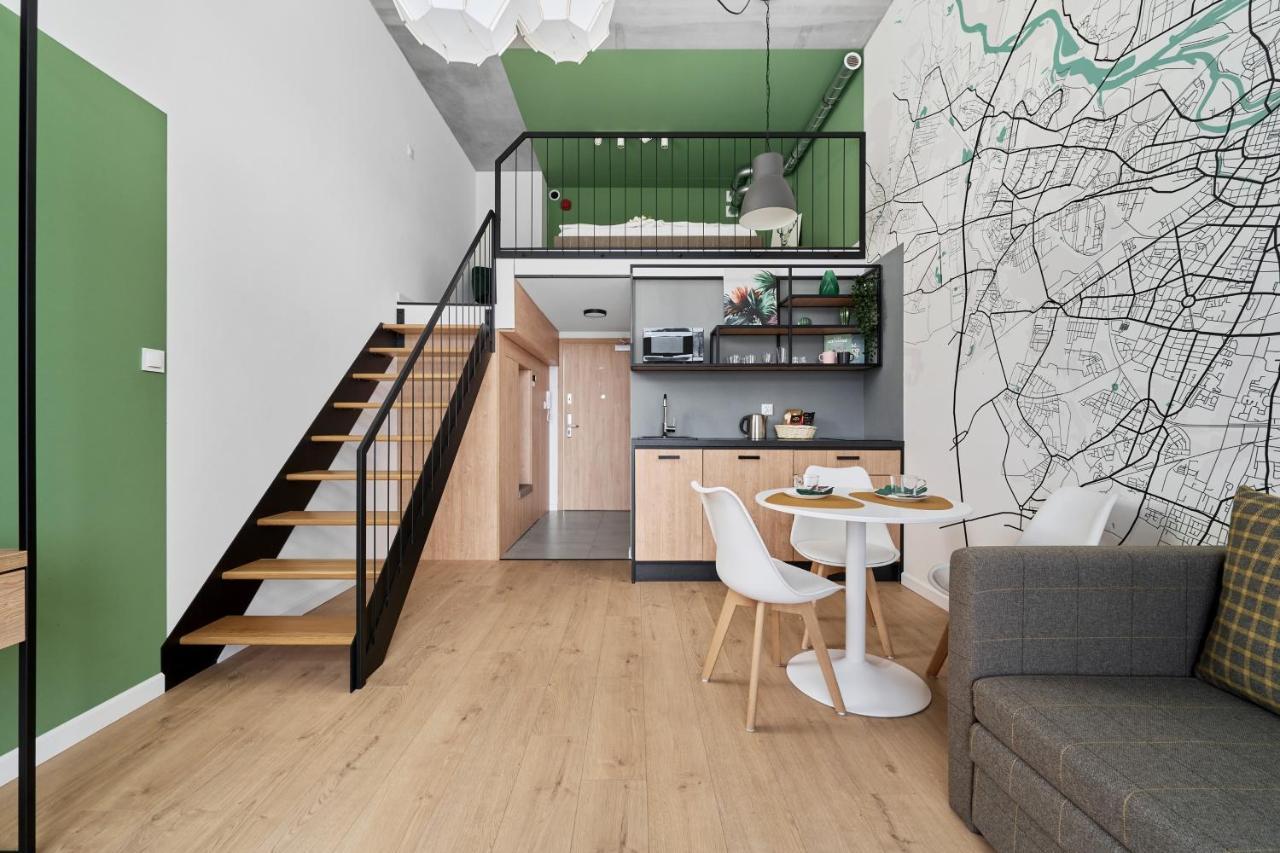 Mezzanine Studio Apartments Zarembowicza Wroclaw Airport By Renters Екстериор снимка