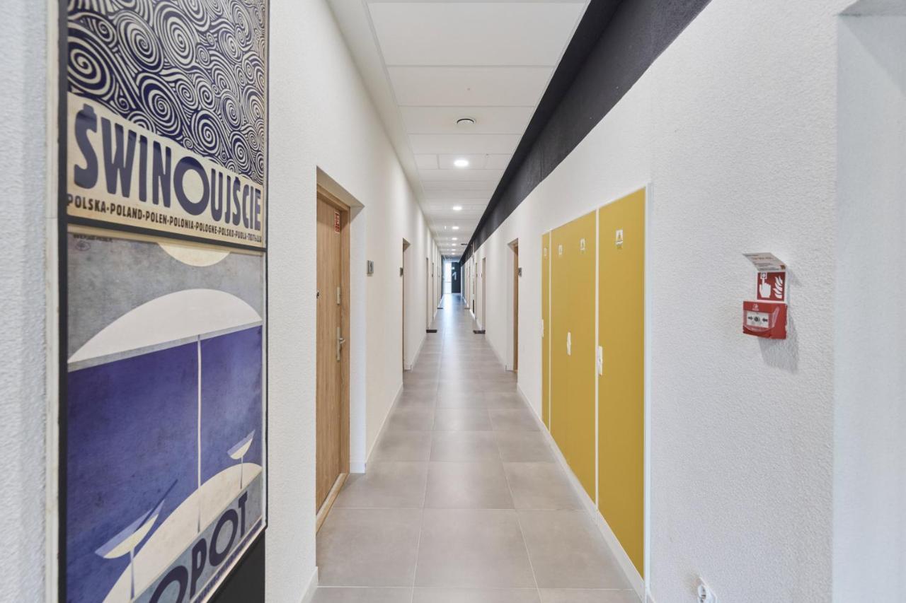 Mezzanine Studio Apartments Zarembowicza Wroclaw Airport By Renters Екстериор снимка
