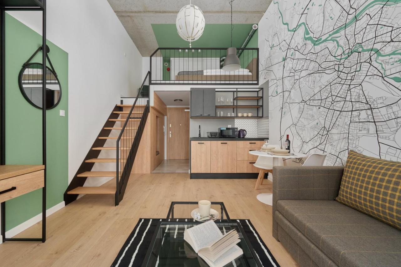 Mezzanine Studio Apartments Zarembowicza Wroclaw Airport By Renters Екстериор снимка